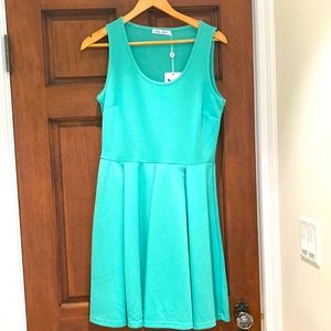 Sleeveless, cotton dress